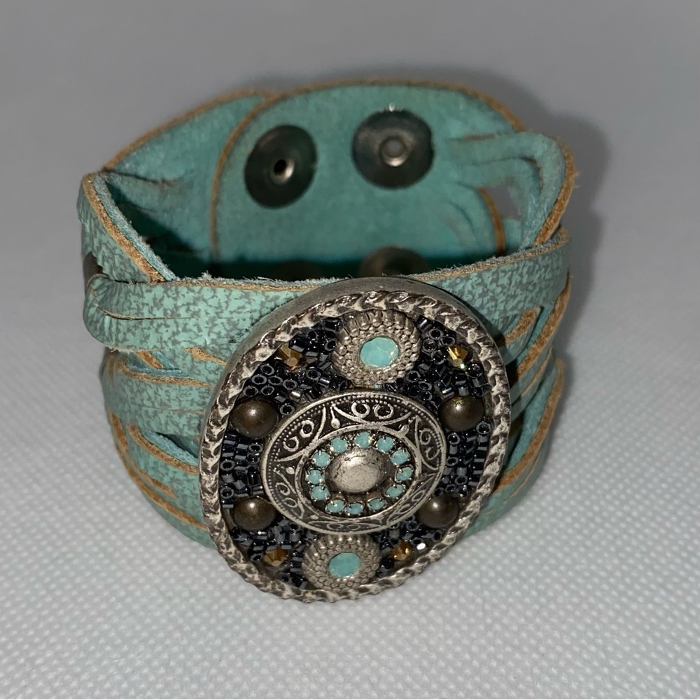 Lucky Brand Turquoise Leather Multi-Strand Bracelet with Decorative Concho